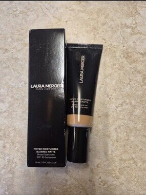 Laura Mercier Tinted Moisturizer Blurred Matte Spf 30 3W Palomino